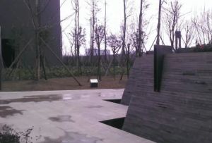 香年广场1室0厅东