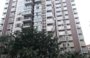 鸿生花园 3室1厅 南 北