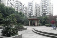 三十七中教师宿舍2室2厅南