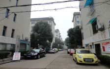 恒丰楼三室两厅一厨一卫诚心出售