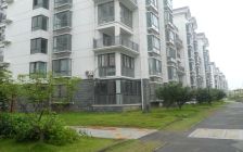 金东区,自住装修,三房两卫,带车位,看房联系