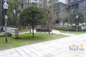 空港上辰2室2厅西南