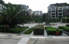 华夏名居 4室1厅 东南