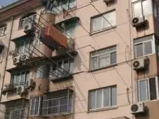 中华新路730弄小区1室南朝向420.00万元/套出售