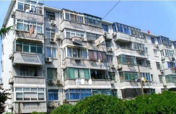 小区相关图