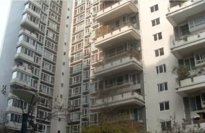 天涯石东街8号院实景图