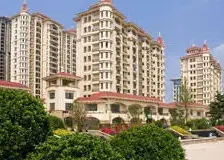 世纪风情三期四号地块 南北通透,采光好 装修好,环镜优美 近地铁 中间楼层