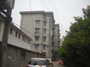 三元世纪城,三楼带阁楼的装修房。
