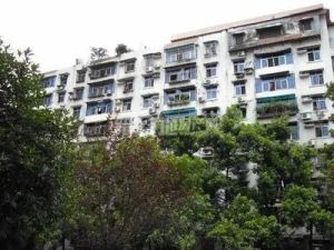 房屋宽敞,视野宽阔,采光充足,配套设施齐