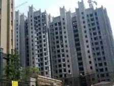 卢浮公馆三期 边户通透小三房 低楼层 真诚出售