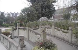 盛世中华二期 5室1厅 东南