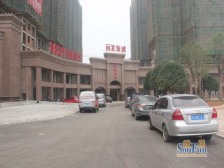丽发新城4室2厅南北东西