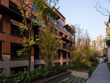 双三甲双轻轨,带车位精装两房!可拎包入住