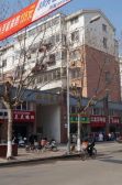 大润发旁,地理位置好,配套设施齐全,户型好