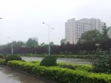 盛世通达。复式两层。业主急卖。大露台。