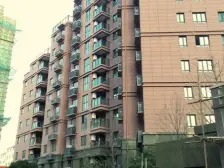 有车位 内环2014年小区 人车分流 南北通三房 精装修