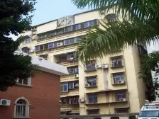 电梯小两房,居家舒适,格局方正采光好,视野开阔!