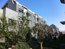 凤凰楼层,精装,面宽22米,5开间朝南,紧靠夏都小镇