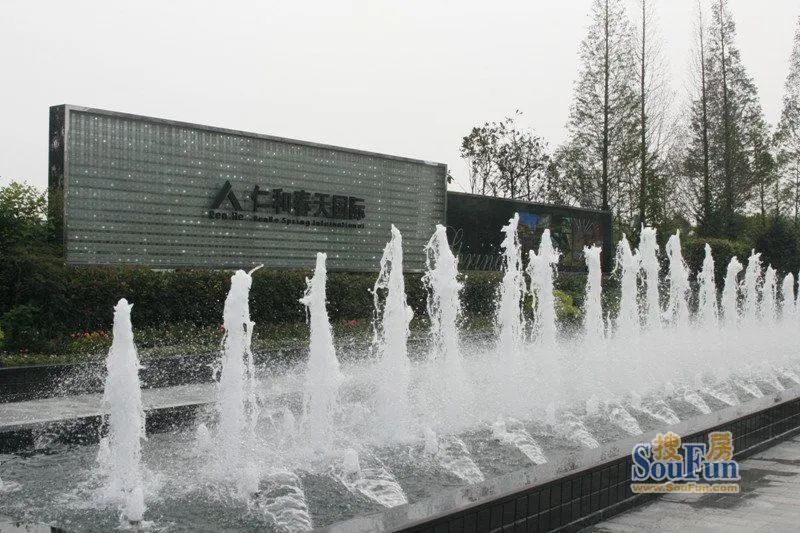 小区相关图