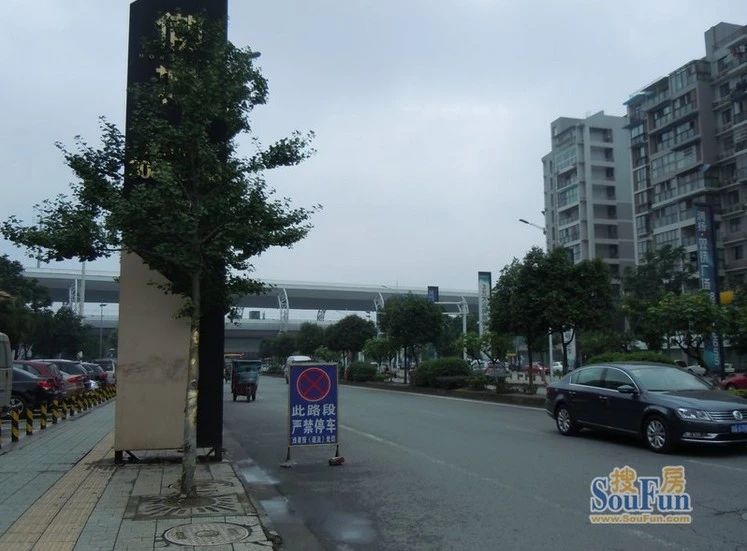 小区相关图