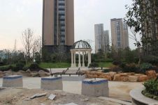 95平2居 南向简装修 自住保养好亏本降价,常州新北奥体中心典雅花园