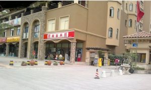 万千城1室1厅南