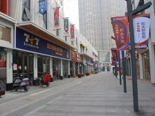 此房满五,房东诚心出售,全新毛坯,急售