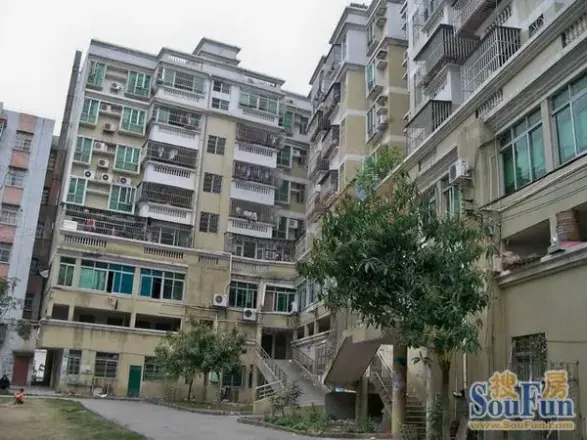 东咀商业城实景图