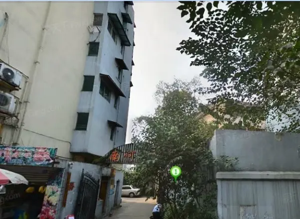 南河公寓实景图