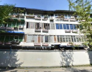 大石西路62号 3室2厅 南