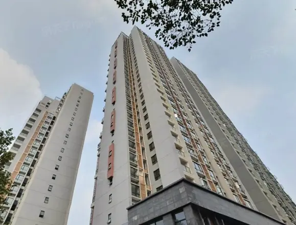 福晟钱隆天下实景图
