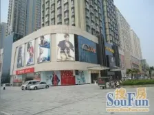 此房业主诚售,楼层好,采光好,红谷滩核芯地段。