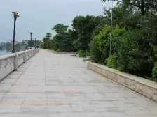 翡翠蓝湾 中层 两房一厅 证够五年唯一住房