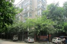 博雅新城B区5室1厅东南