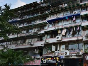 沁芳园2室1厅南