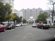 春晖花园联排,复式,带60平大院子,诚心卖