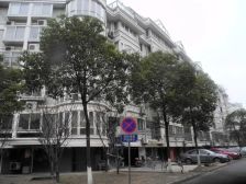 春晖花园 空中别墅 精装修 采光好 有车库商品房诚心