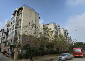 东虹路65号院3室1厅东