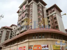 温馨两房,户型方正,有入户花园