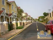 东方夏湾拿 3室1厅 南 北