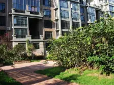 海龙香槟大道 4室2厅 东