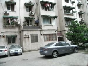 玉南苑2室1厅东南