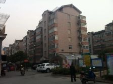 顶复大六居诚心出售随时看带车库