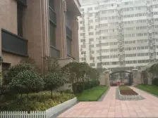 房子保持不错,小户型 全款房无抵押 诚心卖