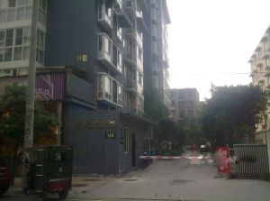 晨光杰座1室1厅东南南