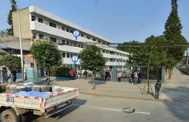 建设路小学宿舍实景图