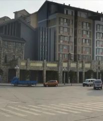 恒成花园3室2厅东南