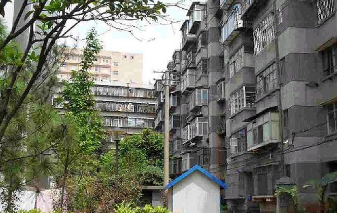 小区相关图