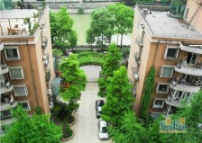 彩虹花园2室1厅东南