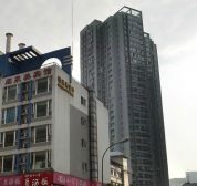 格莱美空间1室0厅东